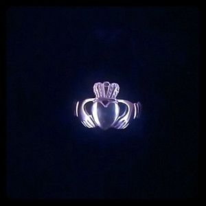 14K Gold Claddagh Ring